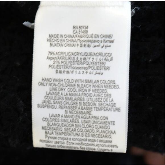 BCBGeneration - Crew Neck High Low Pullover Knit Sweater in Black / Size XS/S - Picture 5 of 5